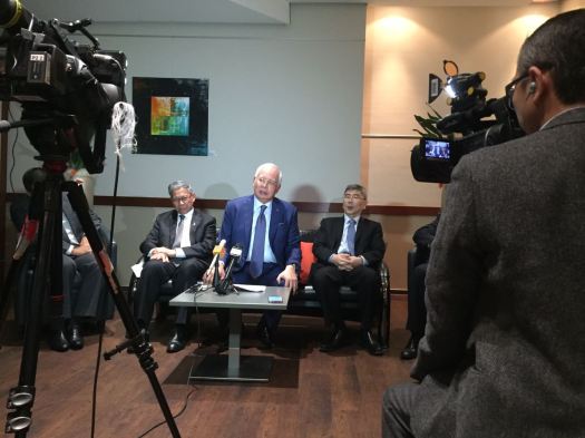 Dato Sri Najib Razak flanked by Datuk Seri Mustapa Mohamed and Datuk Seri Mah Siew Keong at the press conference in Germany at 1500UTC on the 28th September 2016